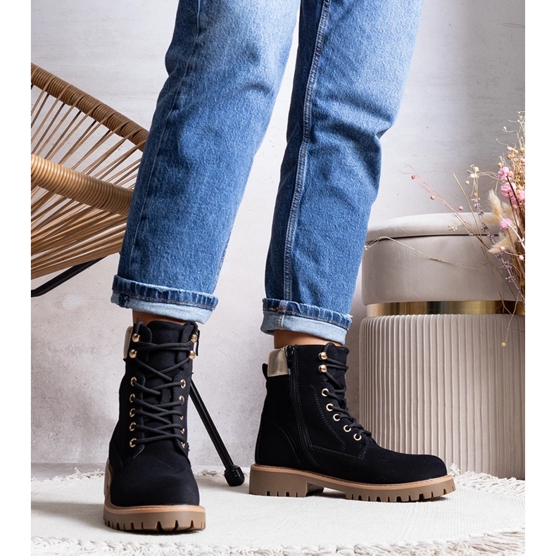 Černé zateplené boty Amata černá 1