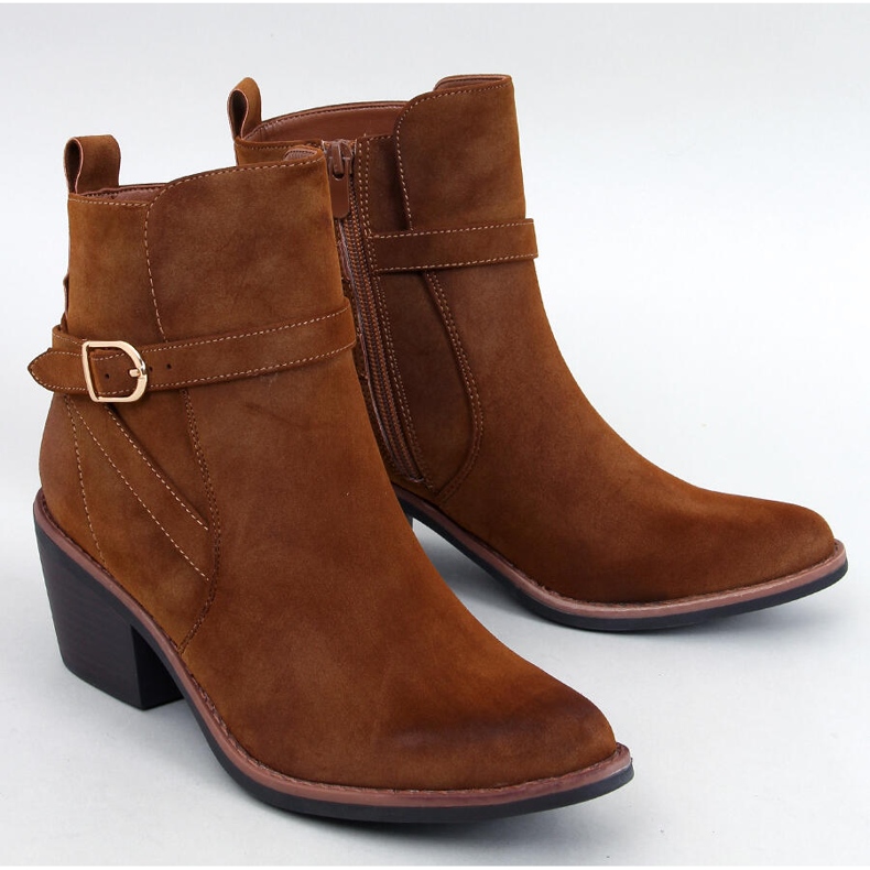 Kovbojské boty na nízkém podpatku Cunnig Camel hnědý 1