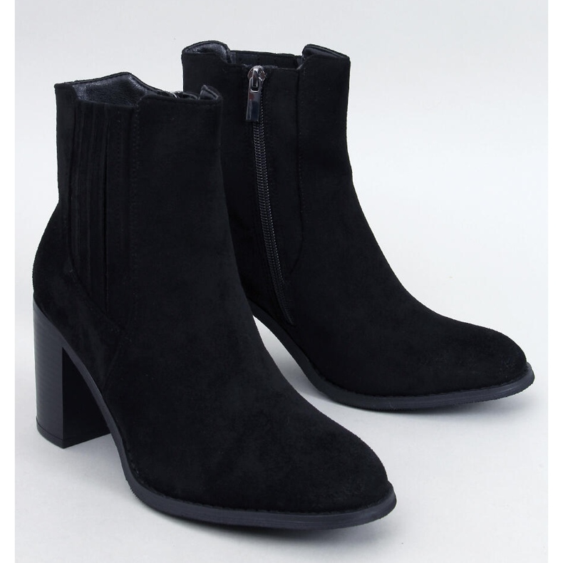 Noriega Černé semišové kotníkové boty na vysokém podpatku černá 1