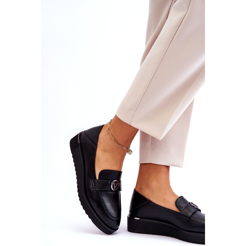 Dámské kožené mokasíny Vinceza s nízkým klínem, černá 1