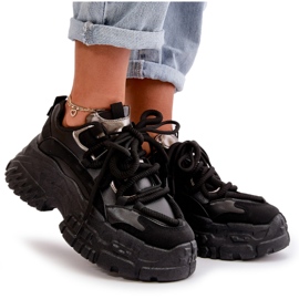 Dámské sportovní tenisky na masivní černé podrážce černá 4