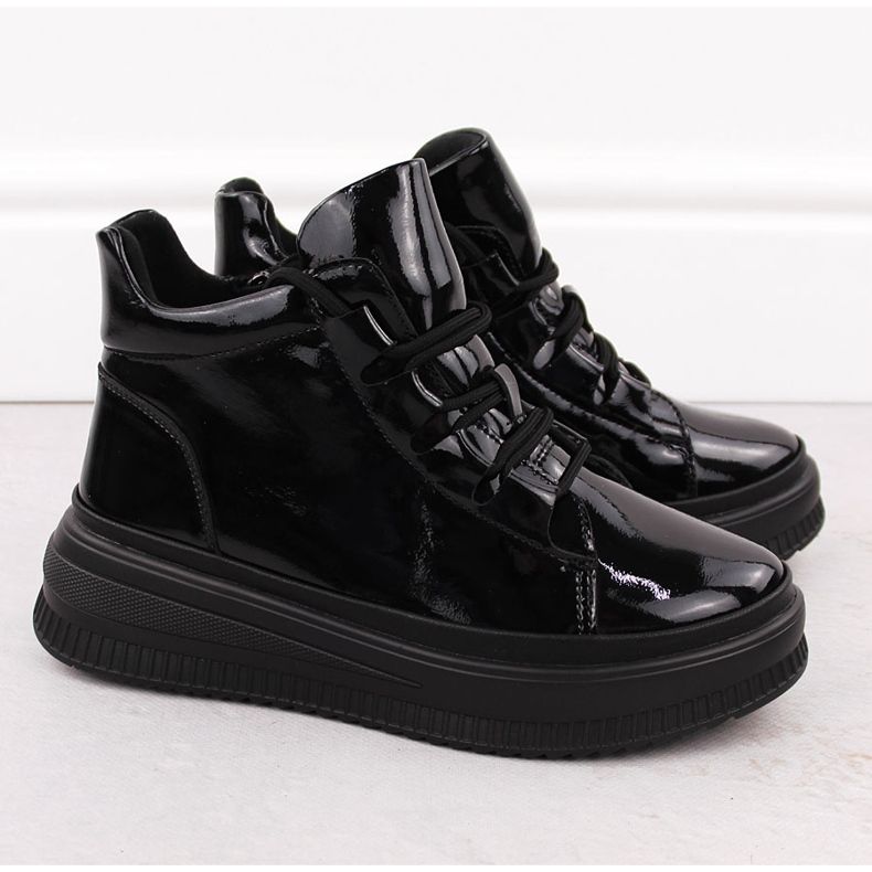 Dámské lakované zateplené černé kozačky Artiker 55C1049 černá 2 Dámské lakované zateplené černé kozačky Artiker 55C1049 černá 2