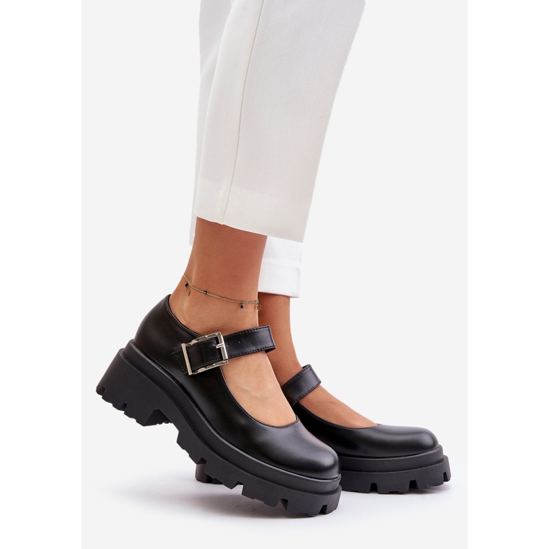 Dámské boty se sponou černá plikurie 1