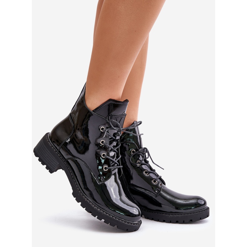 Zateplené dámské kozačky na nízkém podpatku Patent Vinceza 58136 Black černá 1