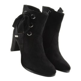 Černé kozačky na vysokém podpatku C100 černé černá 2