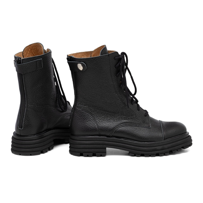 Dámské černé kožené brašny Butdam WOR1 černá 1