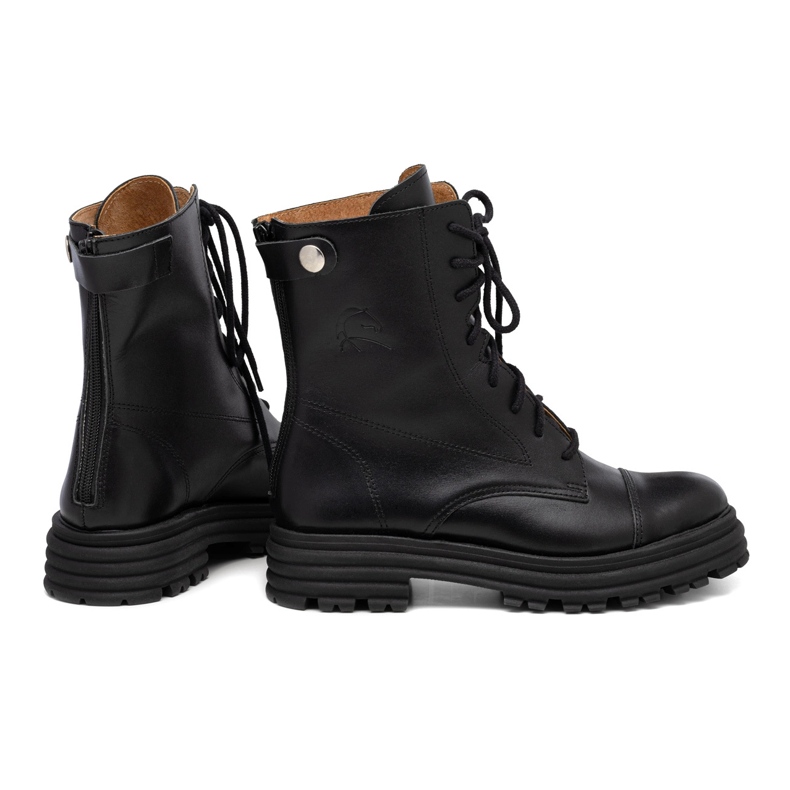 Dámské černé kožené brašny Butdam WOR1 černá 1