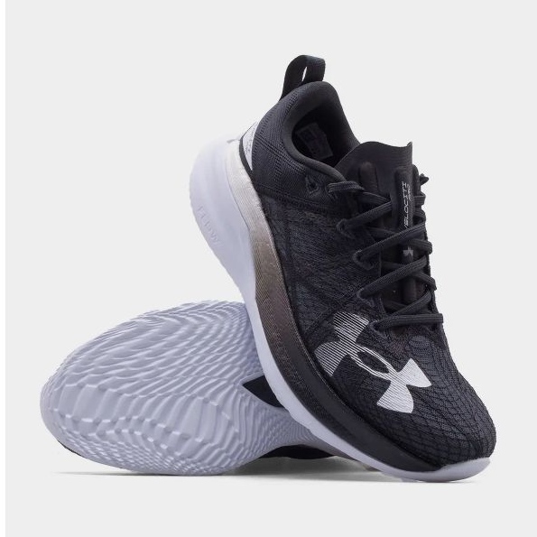 Boty Under Armour Velociti Pro 3027560-002 černá 1 Boty Under Armour Velociti Pro 3027560-002 černá 1