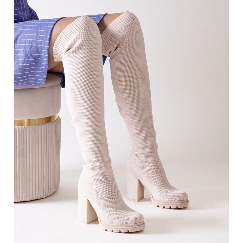 Lija dlouhé béžové nazouváky na vysokém podpatku béžový 1