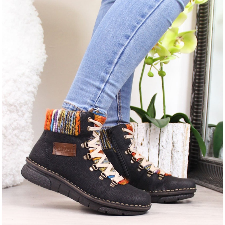 Černé dámské zateplené kozačky Rieker 73343-0 černá 2