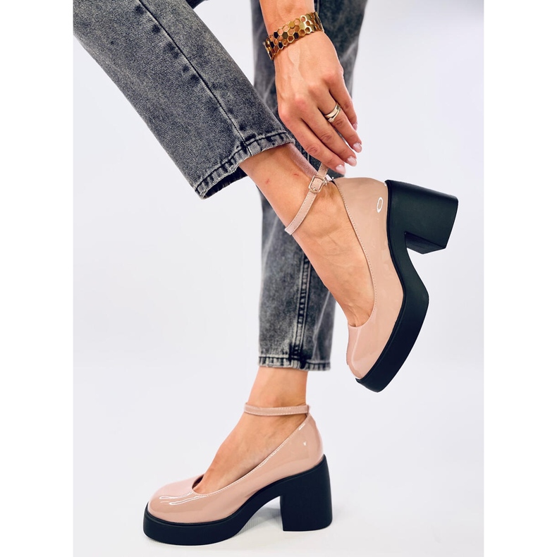 Termet Khaki lodičky na širokém podpatku béžový 2