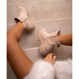 Zateplené Chelsea boty se zipem a přezkou, Béžová Kikiella béžový 1