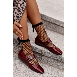 Ideal Shoes Lakované balerínky s páskem, vínové červený 3