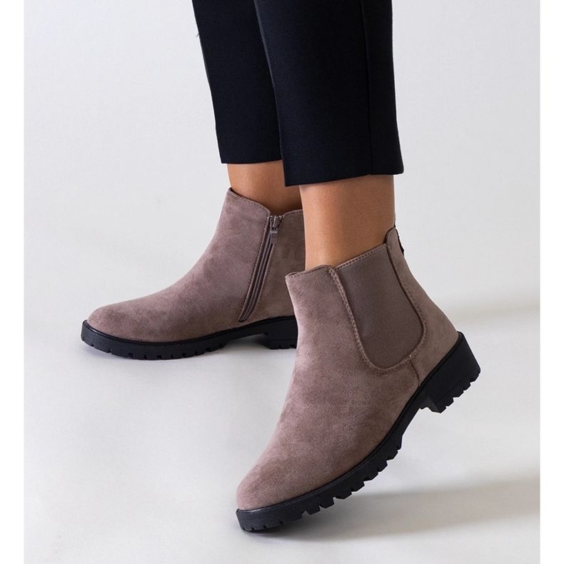 Hnědé klasické ležérní kotníkové boty z ekokůže Salara hnědý 1