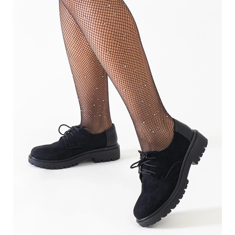 Černé ležérní šněrovací boty z ekosemišu Kalila černá 1