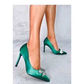 Trini Green saténové podpatky zelená 1
