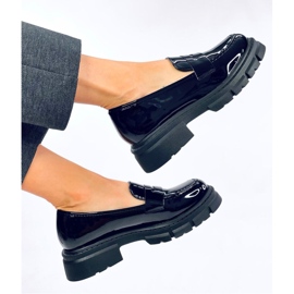 Gladieu Black lakované mokasíny - Inello černá 1