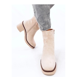 Semišové kotníkové boty na širokém podpatku Eliza Beige - Inello béžový 2