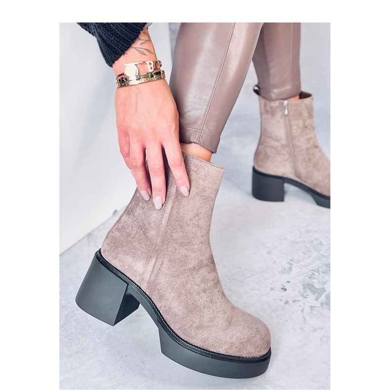 Khaki kotníkové boty na stabilním podpatku hnědý 1 Khaki kotníkové boty na stabilním podpatku hnědý 1