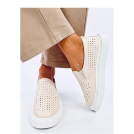 Béžové prolamované slip-on tenisky béžový 2