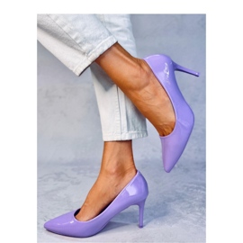 Lakované lodičky na jehlovém jehlovém laku Charlotte Purple - Inello fialová 2
