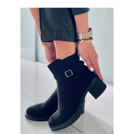 Aretha Black kotníkové boty na širokém podpatku - Inello černá 2 Aretha Black kotníkové boty na širokém podpatku - Inello černá 2