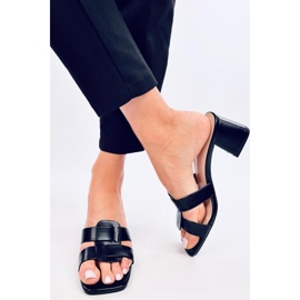 Sandál Elegantní žabky na vysokém podpatku Lafar Black - Inello černý 1