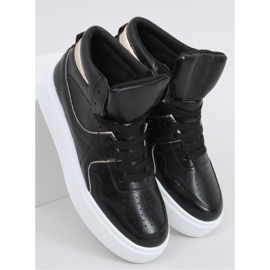 Erva Black vysoké sportovní boty - Inello černá 1