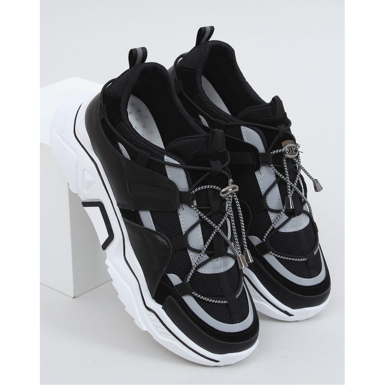 Černé sportovní boty TS-508 Black - Inello černý 1