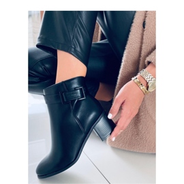 Dolores Černé kotníkové boty na podpatku - Inello černá 2