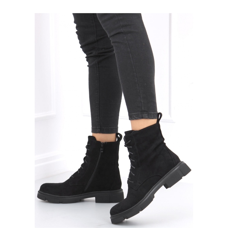 Šněrovačky Zoe Black - Inello černý 2