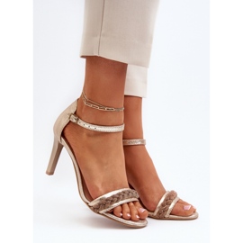 Step in style Sandály Model Zazoo 3328/2 Gold - Krok ve velkém stylu žluť 1