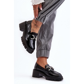 Černé lakované boty na vysokém podpatku černá 1