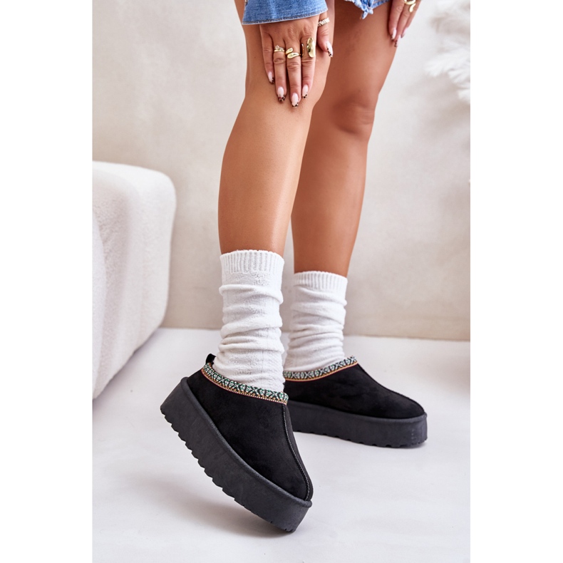 Step in style Pantofle Model Neroma 877-1 Black - Krok ve stylu černá 1