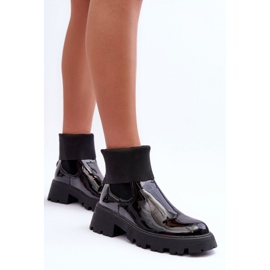 Chelsea boty Model Pavo DES925M Black Lakier - Step in style černý 1