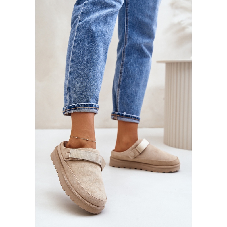 Béžové dámské pantofle na platformě béžový 1