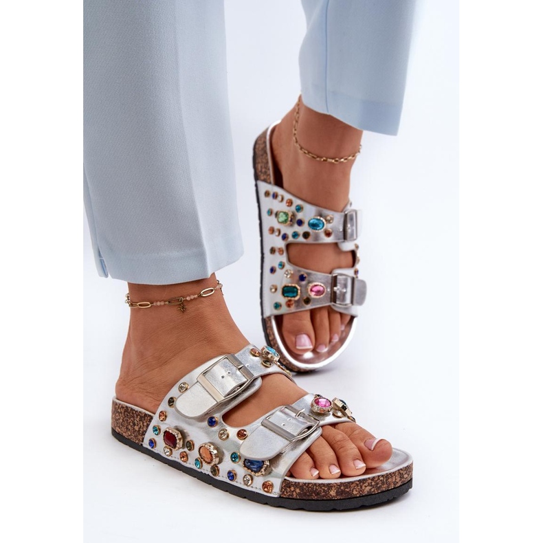 S.Barski Zdobené dámské žabky se stříbrnými přezkami 2