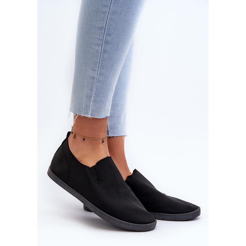 Černé dámské slip-on tenisky černý 1