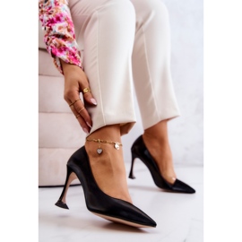 F6102 Černé podpatky černá 2