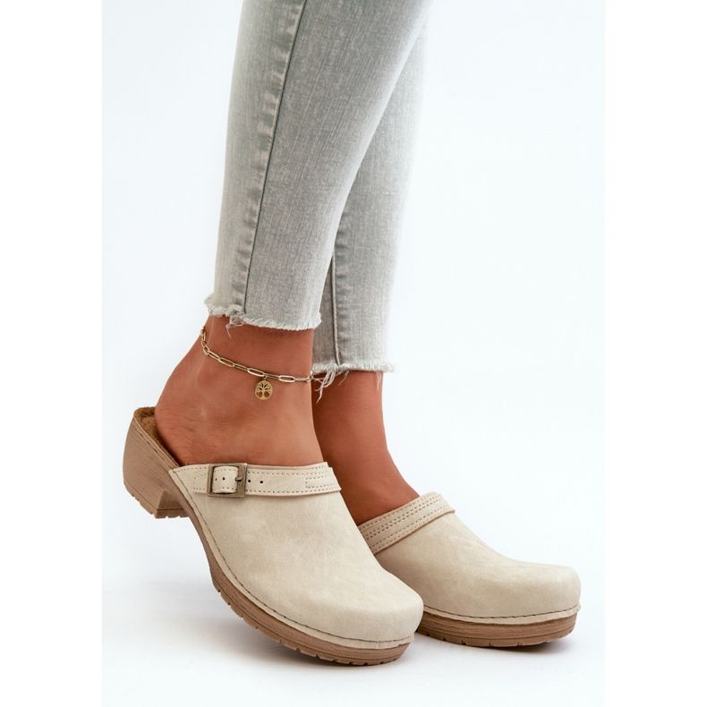 Step in style Sandálové žabky Model Inblu BL000004 Béžová - Krok ve velkém stylu béžový 1