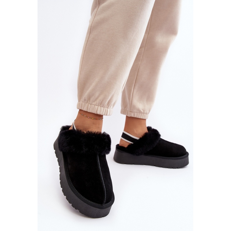 Step in style Pantofle Model Sophienne W5827 Black - Krok ve velkém stylu černá 1