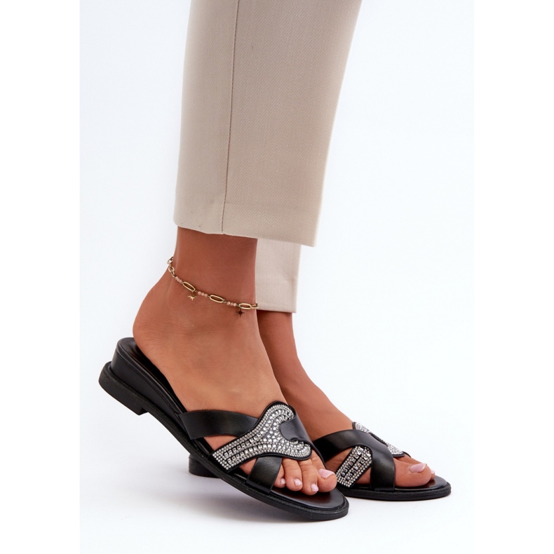 Step in style Sandálové žabky Model Asysa WD182 Black - Krok ve velkém stylu černý 1