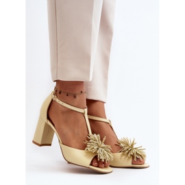 Step in style Sandály Model Laura Messi 2758 Béžová - Krok ve velkém stylu béžový 1