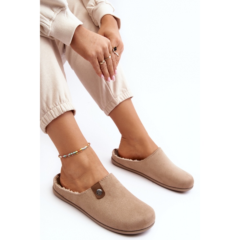 Step in style Pantofle Model Inblu GF000011 Beige - Krok ve velkém stylu béžový 1