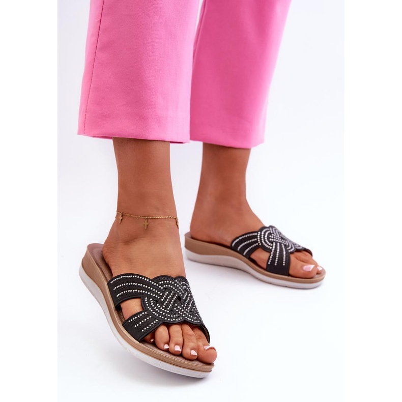 Step in style Sandálové žabky Model Inblu BV000037 Black - Krok ve velkém stylu černý 2