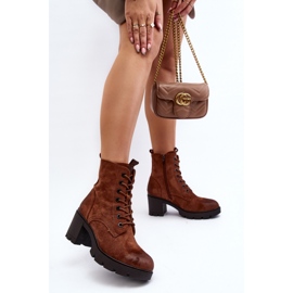 Dámské kotníkové boty vyrobené z eko semiše hnědý 2