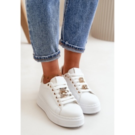 Sportovní Boty S Bílo/Zlatým Dekorací bílý 1