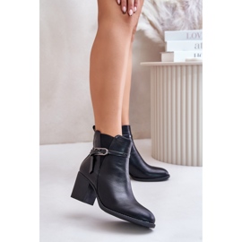 Jezzi Černé kotníkové boty na vysokém podpatku černá 1 Jezzi Černé kotníkové boty na vysokém podpatku černá 1