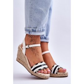 Step in style Sandály Model Big Star LL274878 White - Krok ve stylu bílý 1