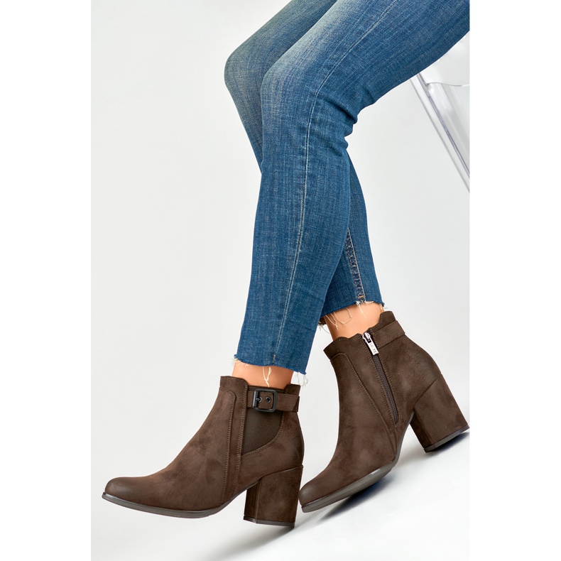 Dámské kozačky zateplené kožíškem 260034BR-SU hnědé hnědý 1 Dámské kozačky zateplené kožíškem 260034BR-SU hnědé hnědý 1